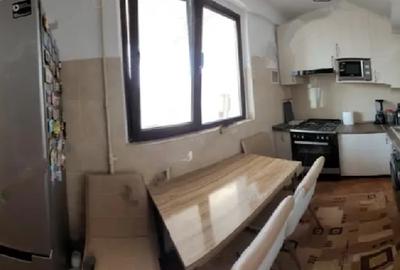 Obor metrou Piata, bl.reabilitat,4/4,bucatarie mare patrata,balcon, AC,mobilat. - 3