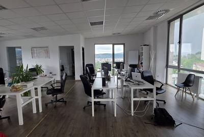 Vanzare spatiu birouri 135 mp, compartimentat, luminos, acces facil - 3