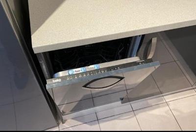 Titan Metrou,Parc,bl.reabilitat,pater/10,DECOMANDATA,Amenajata,Balcon - 2