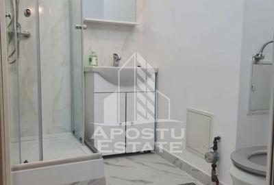 Apartament cu 3 camere decomandat în P-ța Unirii - 3