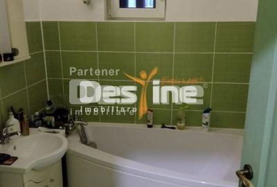 Apartament cu 4 camere decomandat în Alexandru cel Bun - 3