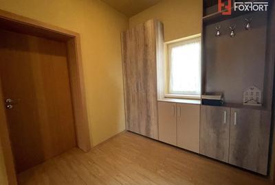 Casă individuală cu 7 camere cu Canalizare în Dumbrăvița - 23