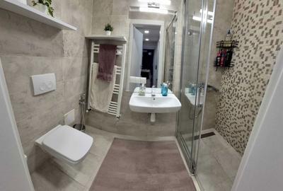 Apartament cu 3 camere decomandat în Exterior Vest - 7