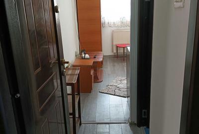 Garsonieră decomandată în Exterior Vest - 1