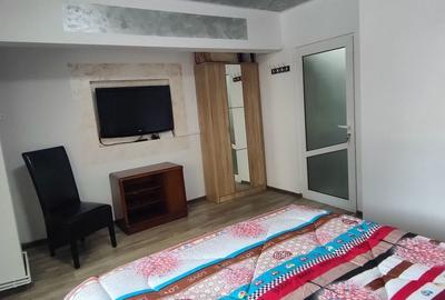 Apartament cu 2 camere decomandat în Central - 4