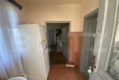 Casa de vanzare cu teren in suprafata de 3000 mp in comuna C - 7