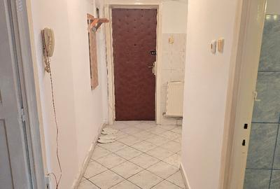 Inchiriez apartament 2 camere decomandat in Deva, zona Enescu - 3