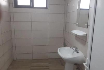 Apartament cu 3 camere decomandat în Central - 3