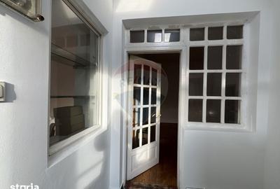 Casă cu 4 camere cu Teren 572 Mp în Central - 8