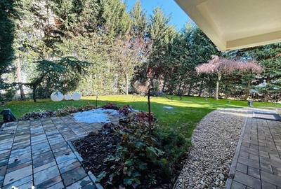 Casă cu 6 camere cu Teren 360 Mp în Central