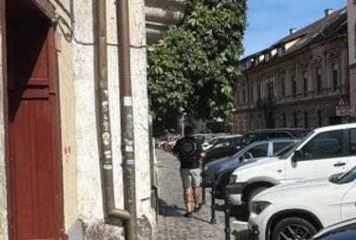 Casa individuala- langa Piata Sfatului - 3