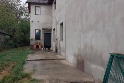 Vila 500mp spatiu de10 apartamente la pre? de 1.. - 10