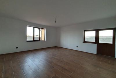 Spațiu comercial, de 450 mp, în Șag - 5