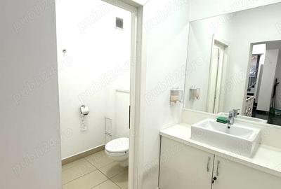 Spațiu comercial, de 250 mp, în Central - 9