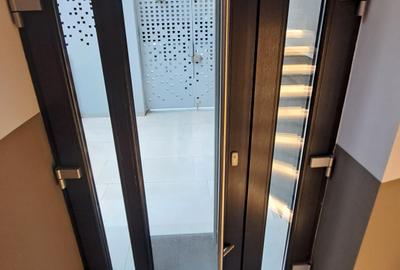 Birou, de 400 mp, în Dacia - 48