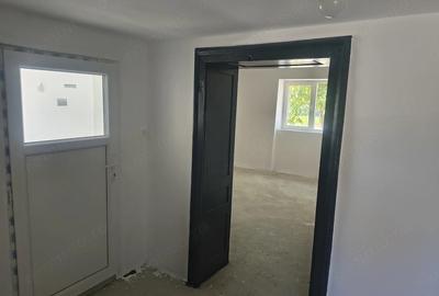 Casă cu Teren 1500 Mp în Tormac - 3