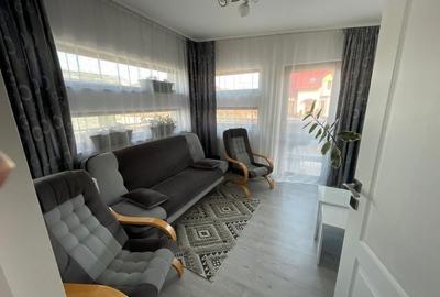 Casă cu 4 camere în Central - 1