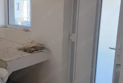 Casa tip duplex - 2 locuinte cuplate - 10 camere - semifinisat - 8