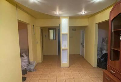 Vand apartament cu 4 camere in Deva - 1