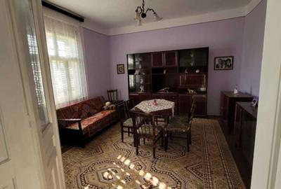 Casă cu 4 camere în Semlac - 2