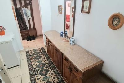 Apartament cu 3 camere în George Enescu - 10
