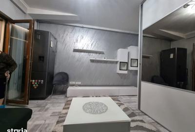 Apartament cu 2 camere decomandat în Casa de Cultură - 4