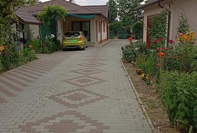 Vand casa Titu-Targ,toate utilita?ile, mobilata,113 m patrati +57 anexa locuibila ,150000 euro