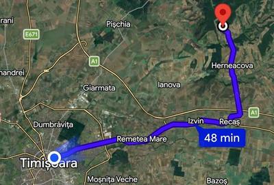 Teren de 1998 mp, în Central