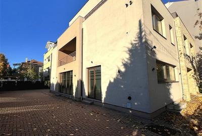 Cladire individuala pentru birou/ Parcare generoasa / Zona comerciala - 11