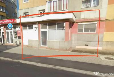 Spațiu comercial, de 68 mp, în Cetate - 1