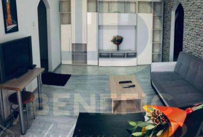Apartament cu 2 camere semidecomandat în Central