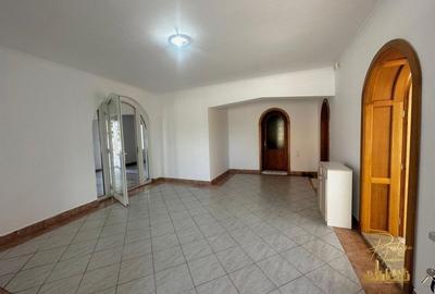 Casa cu 5 dormitoare de inchiriat in Sanmartin-Bihor - 11