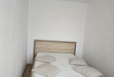 Năvodari -Liceul Lazăr Erdeleanu -3 camere-centrală gaze- termen lung -400 euro - 9