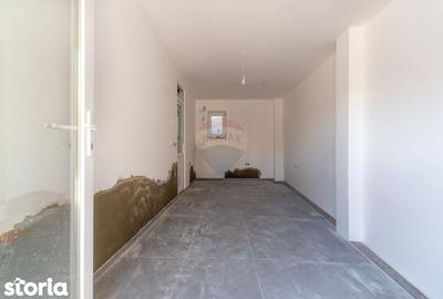 Casă cu Teren 452 Mp în Dâmbul Rotund - 11