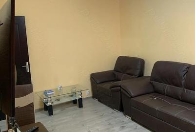 Apartament cu 2 camere decomandat în Republicii - 3
