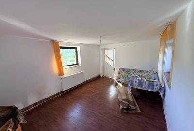 Casă individuală cu 5 camere cu Teren 2600 Mp în Boian - 7