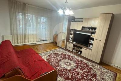 Apartament cu 4 camere decomandat în Mărăști