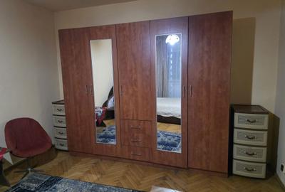 Garsonieră decomandată în Central - 4