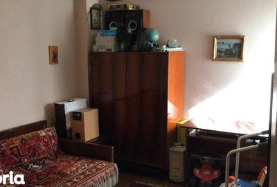 Apartament cu 5 camere în Sud - 1