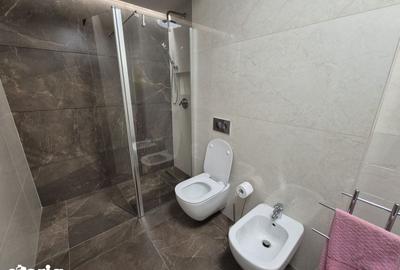 Apartament cu 3 camere, mobilat în Central - 11