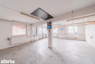 Casă cu Teren 597 Mp în Central - 14
