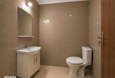Apartament cu 3 camere decomandat în Podgoria