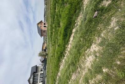 Teren de 400 mp, în Central - 1