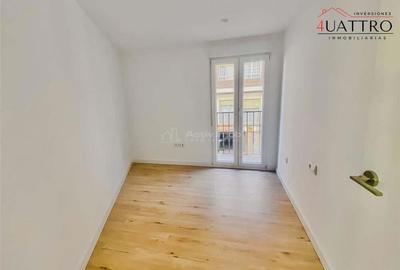 Apartament cu 4 camere decomandat în Central - 13