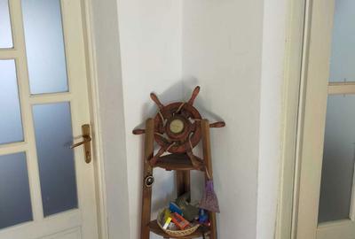 Casă cu 4 camere cu Teren 1000 Mp în Vadu - 2