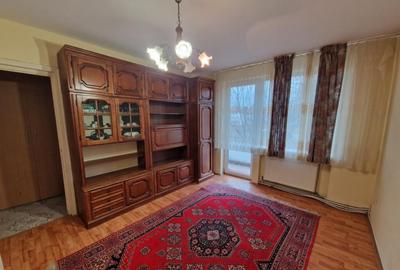 Apartament cu 2 camere semidecomandat în Central - 1