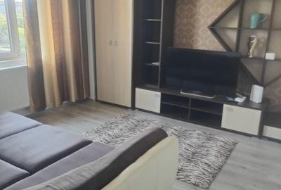 Apartament cu 2 camere decomandat în Central - 1