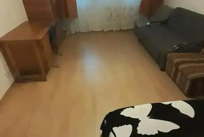 Garsonieră decomandată în Drumul Taberei