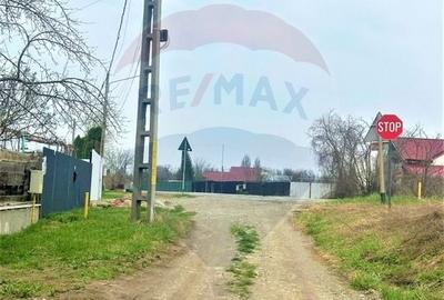 Teren agricol intravilan de 1522 mp, în Hemeiuș - 2