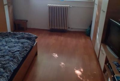 Garsonieră decomandată în Central - 1